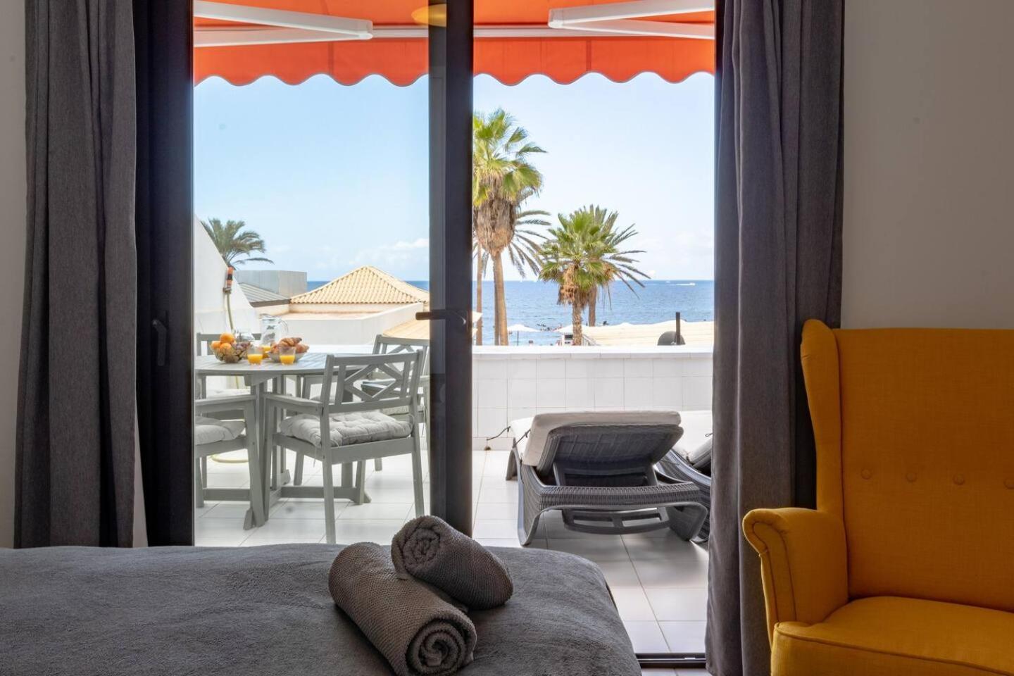 Oceanfront Apartment Parque Santiago II Playa de las Americas  Exterior photo